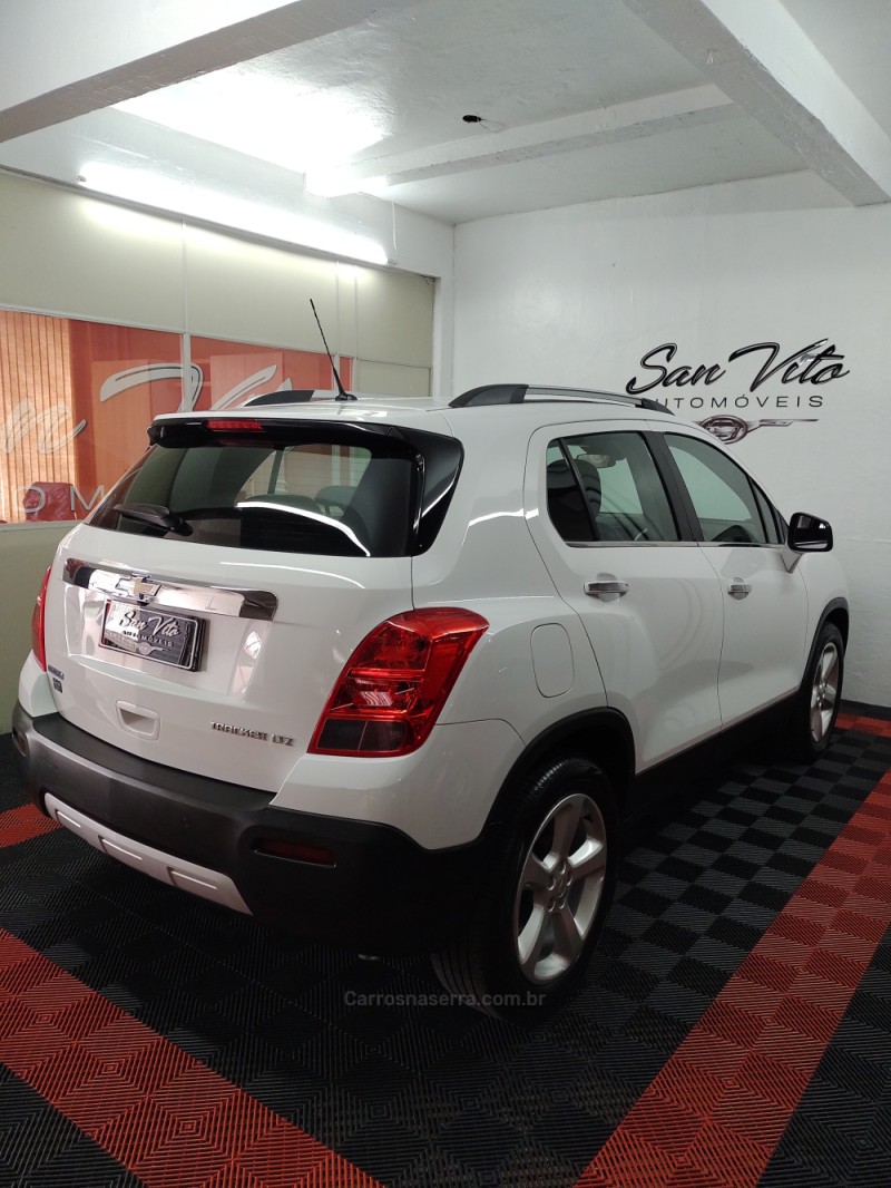 TRACKER 1.8 MPFI LTZ 4X2 16V FLEX 4P AUTOMÁTICO - 2016 - CAXIAS DO SUL