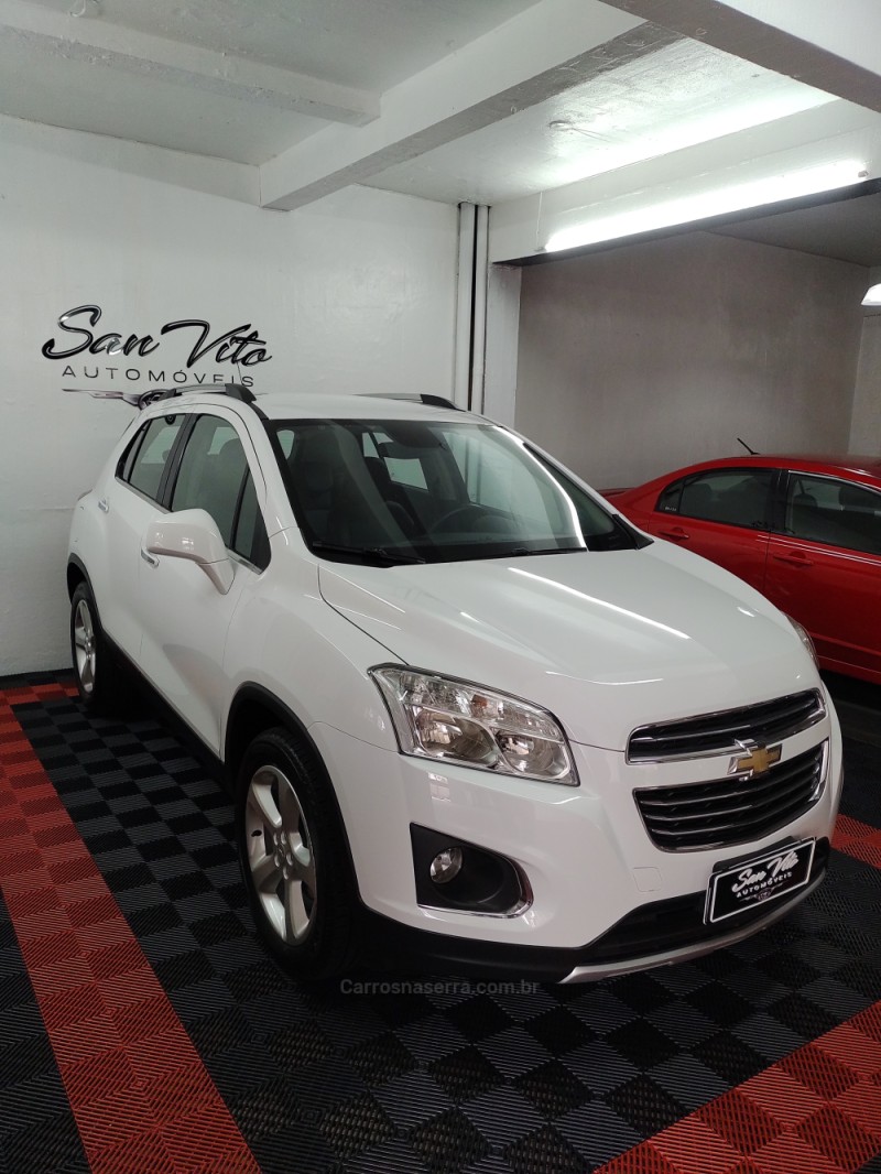 tracker 1.8 mpfi ltz 4x2 16v flex 4p automatico 2016 caxias do sul