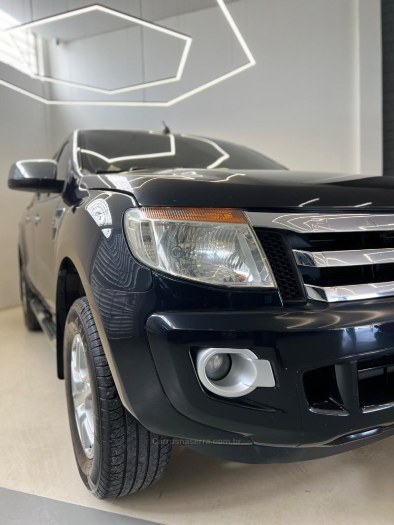 RANGER 2.5 XLT 4X2 CD 16V FLEX 4P MANUAL - 2014 - NOVO HAMBURGO