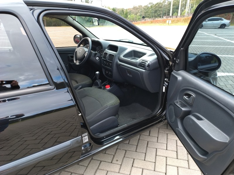 CLIO 1.0 EXPRESSION 8V GASOLINA 4P MANUAL - 2014 - CAXIAS DO SUL