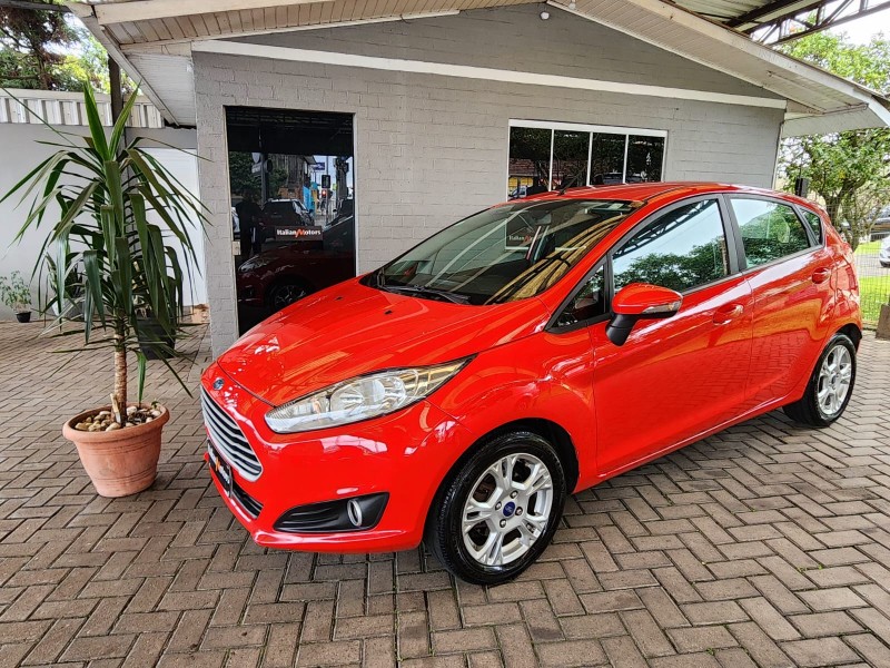 fiesta 1.5 se hatch 16v flex 4p manual 2014 caxias do sul