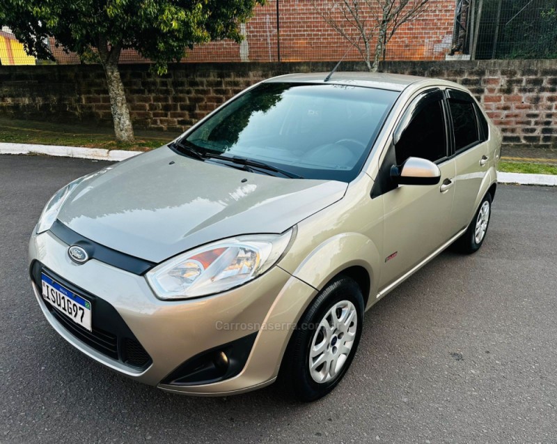 fiesta 1.6 rocam se sedan 8v flex 4p manual 2012 farroupilha