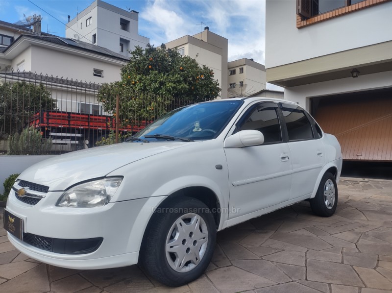 classic 1.0 mpfi ls 8v gasolina 4p manual 2014 caxias do sul