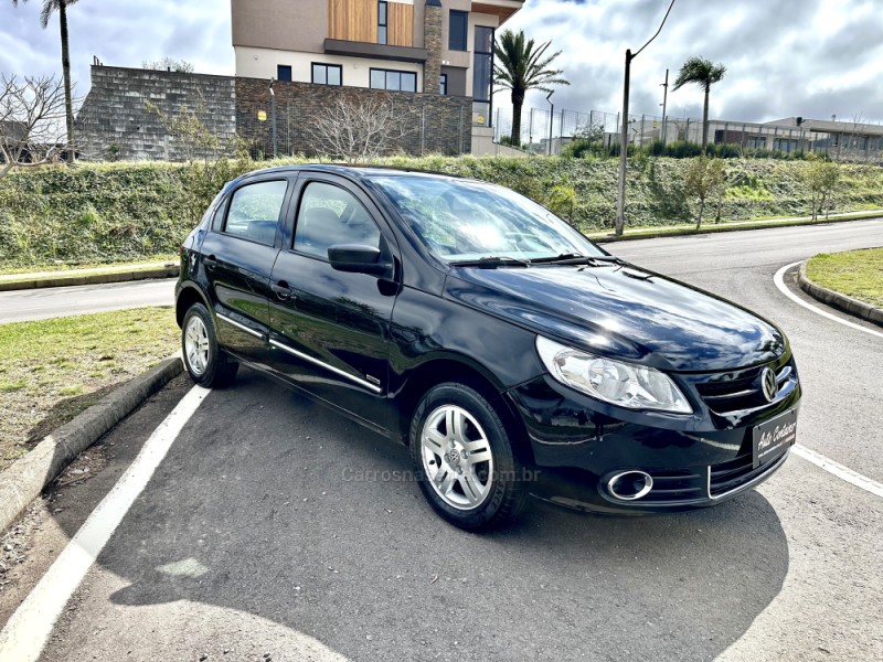GOL 1.0 MI 8V FLEX 4P MANUAL G.V - 2010 - CAXIAS DO SUL
