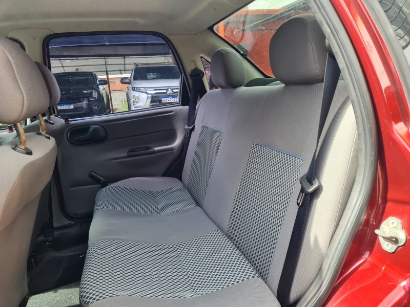 CORSA 1.0 MPFI CLASSIC SEDAN LIFE 8V FLEX 4P MANUAL - 2011 - CANELA