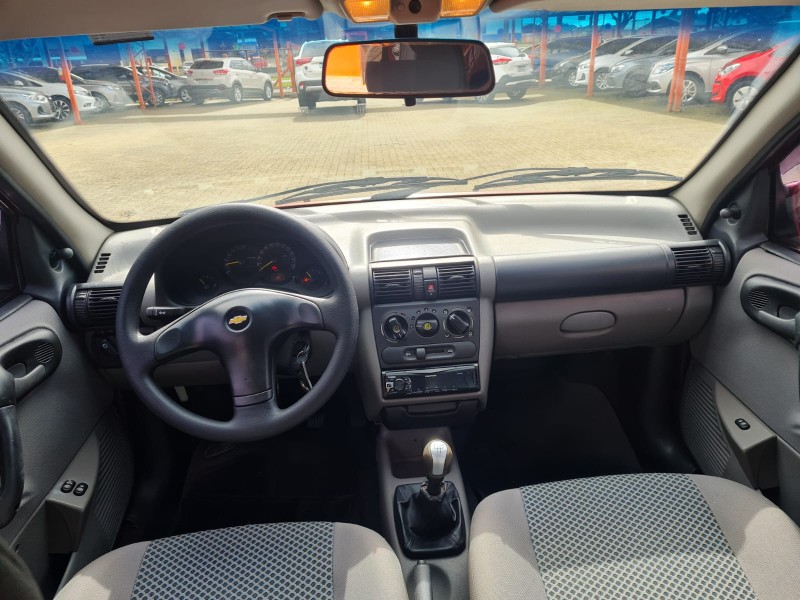 CORSA 1.0 MPFI CLASSIC SEDAN LIFE 8V FLEX 4P MANUAL - 2011 - CANELA
