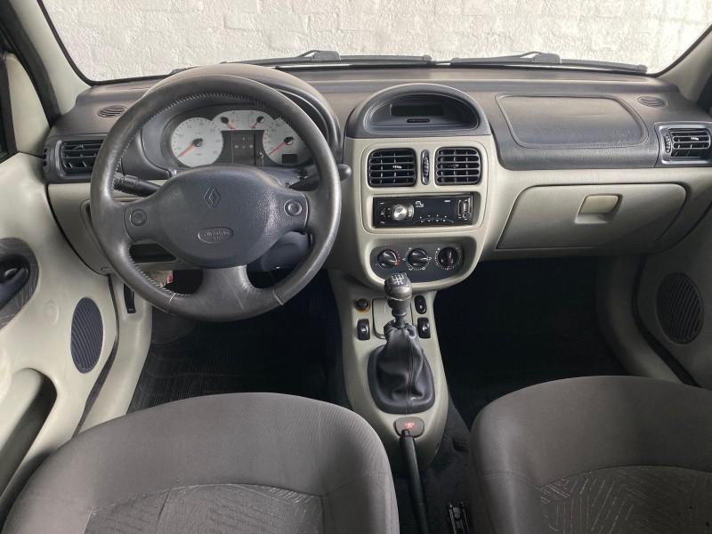 CLIO 1.0 PRIVILÉGE 16V FLEX 4P MANUAL - 2004 - CAXIAS DO SUL