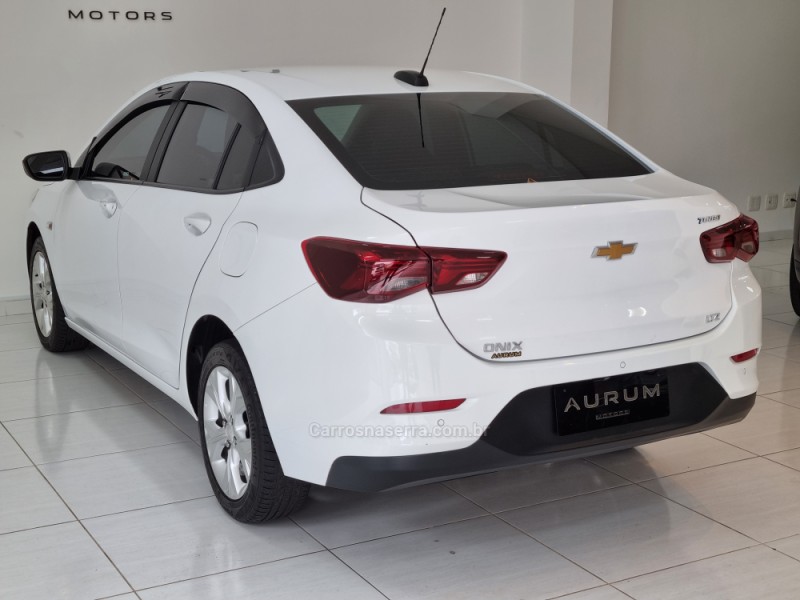 ONIX 1.0	LTZ PLUS 12V TURBO FLEX 4P AUTOMÁTICO - 2024 - CAXIAS DO SUL