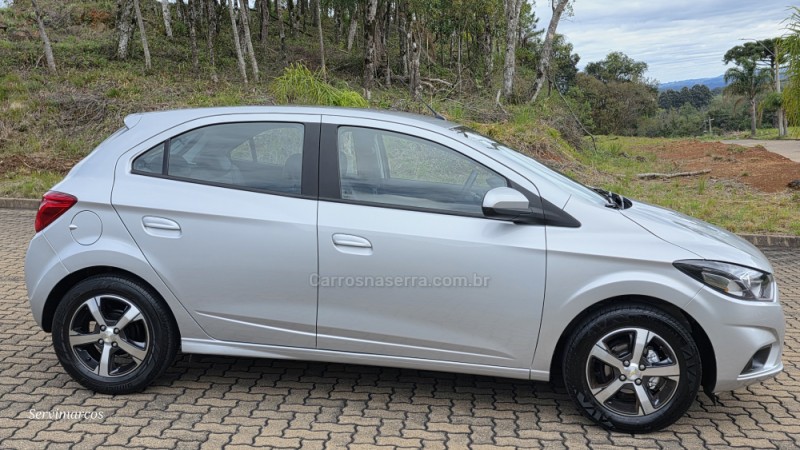 ONIX 1.4 MPFI LTZ 8V FLEX 4P MANUAL - 2017 - SãO MARCOS
