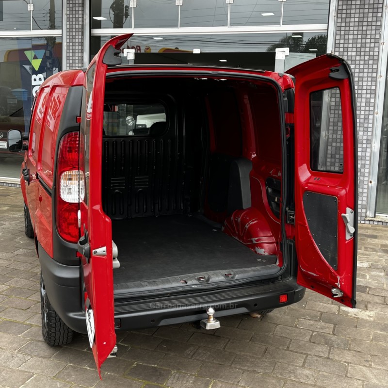 DOBLÓ 1.4 MPI CARGO FLEX 2P MANUAL - 2013 - VACARIA