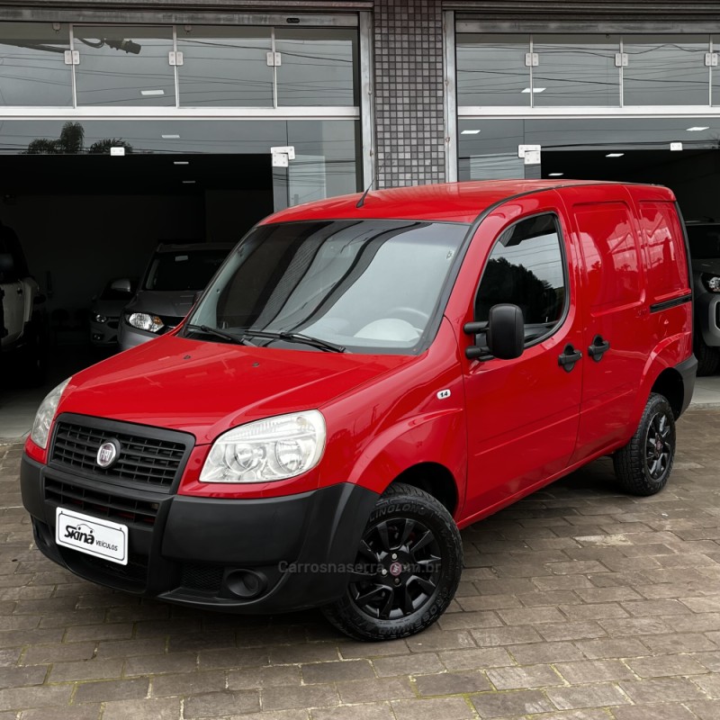 DOBLÓ 1.4 MPI CARGO FLEX 2P MANUAL - 2013 - VACARIA