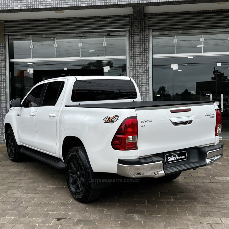 HILUX 2.8 SRV 4X4 CD 16V DIESEL 4P AUTOMÁTICO - 2018 - VACARIA