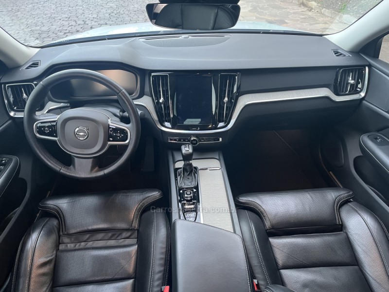S60 2.0 T5 INSCRIPTION 16V TURBO GASOLINA 4P AUTOMÁTICO - 2020 - VERANóPOLIS