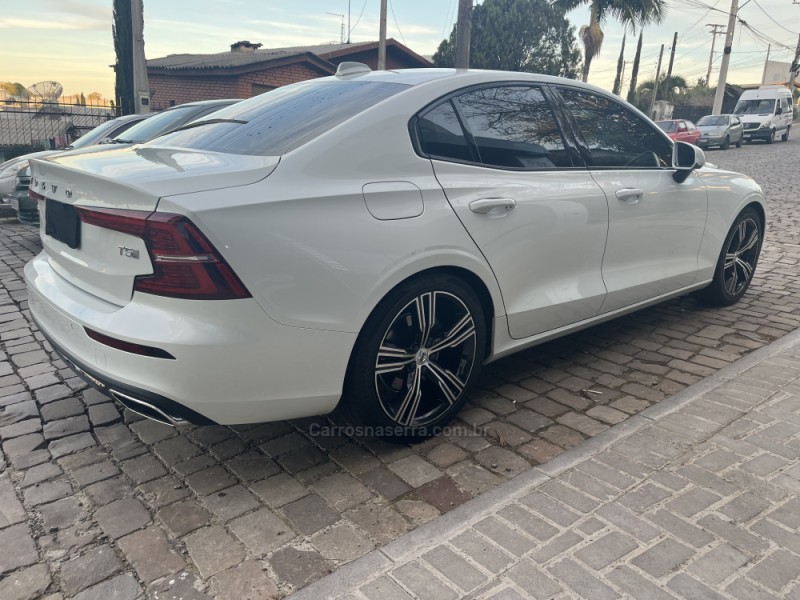 S60 2.0 T5 INSCRIPTION 16V TURBO GASOLINA 4P AUTOMÁTICO - 2020 - VERANóPOLIS