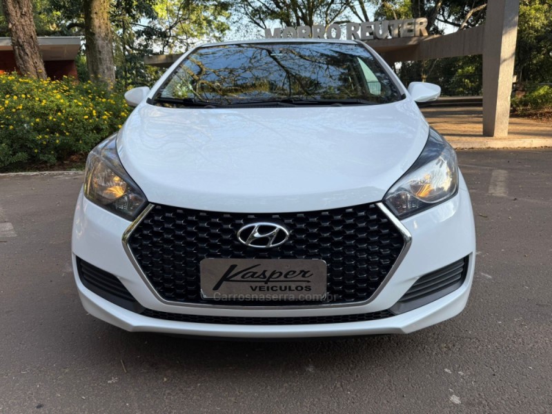 HB20 1.0 COMFORT PLUS 12V FLEX 4P MANUAL - 2019 - DOIS IRMãOS