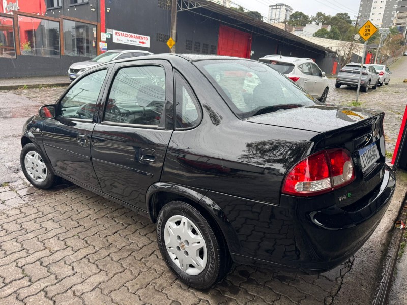 CLASSIC 1.0 MPFI LS 8V FLEX 4P MANUAL - 2011 - CAXIAS DO SUL