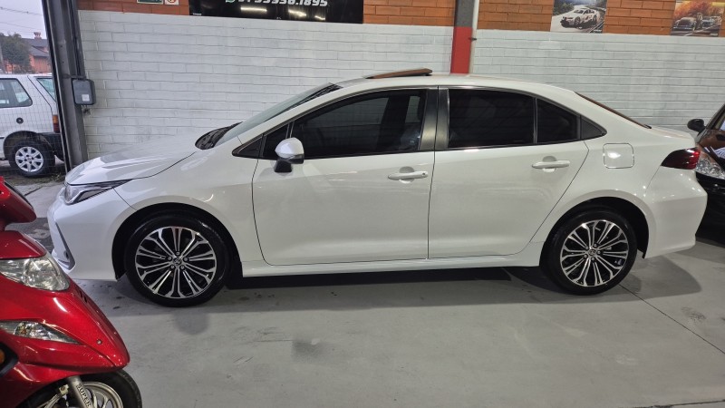 COROLLA 2.0 ALTIS PREMIUM 16V FLEX 4P AUTOMÁTICO - 2022 - CAXIAS DO SUL