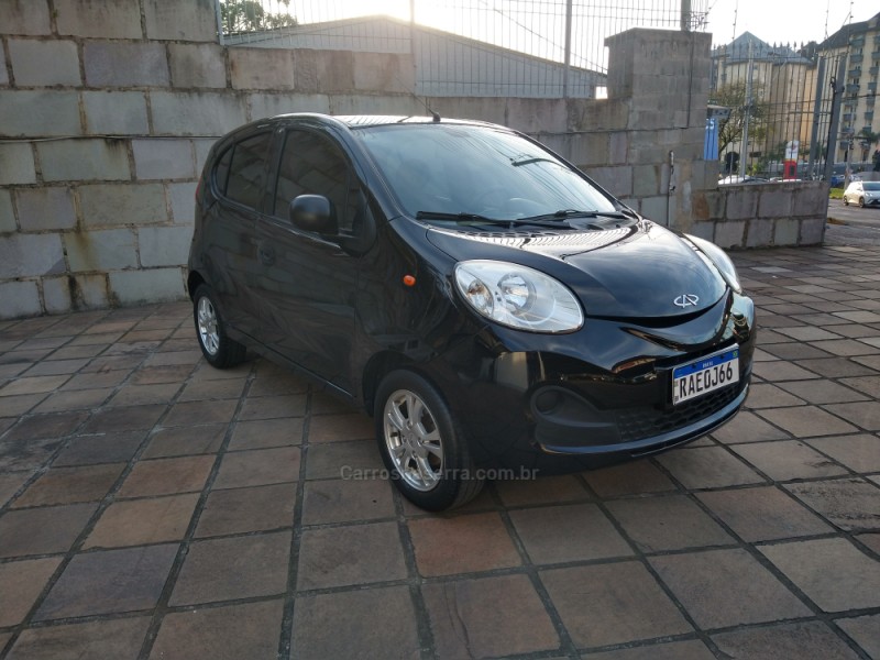 qq 1.0 mpfi look 12v gasolina 4p manual 2020 caxias do sul