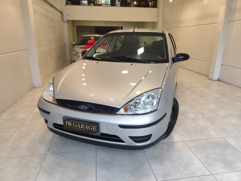 FOCUS 1.6 SE 8V FLEX 4P MANUAL - 2009 - BENTO GONçALVES