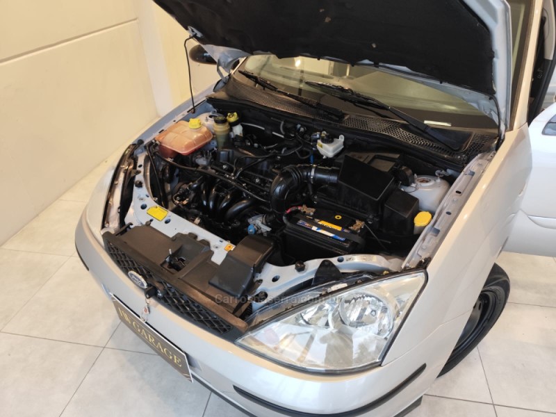 FOCUS 1.6 SE 8V FLEX 4P MANUAL - 2009 - BENTO GONçALVES