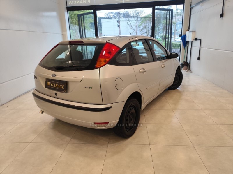 FOCUS 1.6 SE 8V FLEX 4P MANUAL - 2009 - BENTO GONçALVES