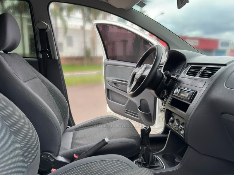 FOX 1.6 MSI TRENDLINE 8V FLEX 4P MANUAL - 2012 - NOVO HAMBURGO