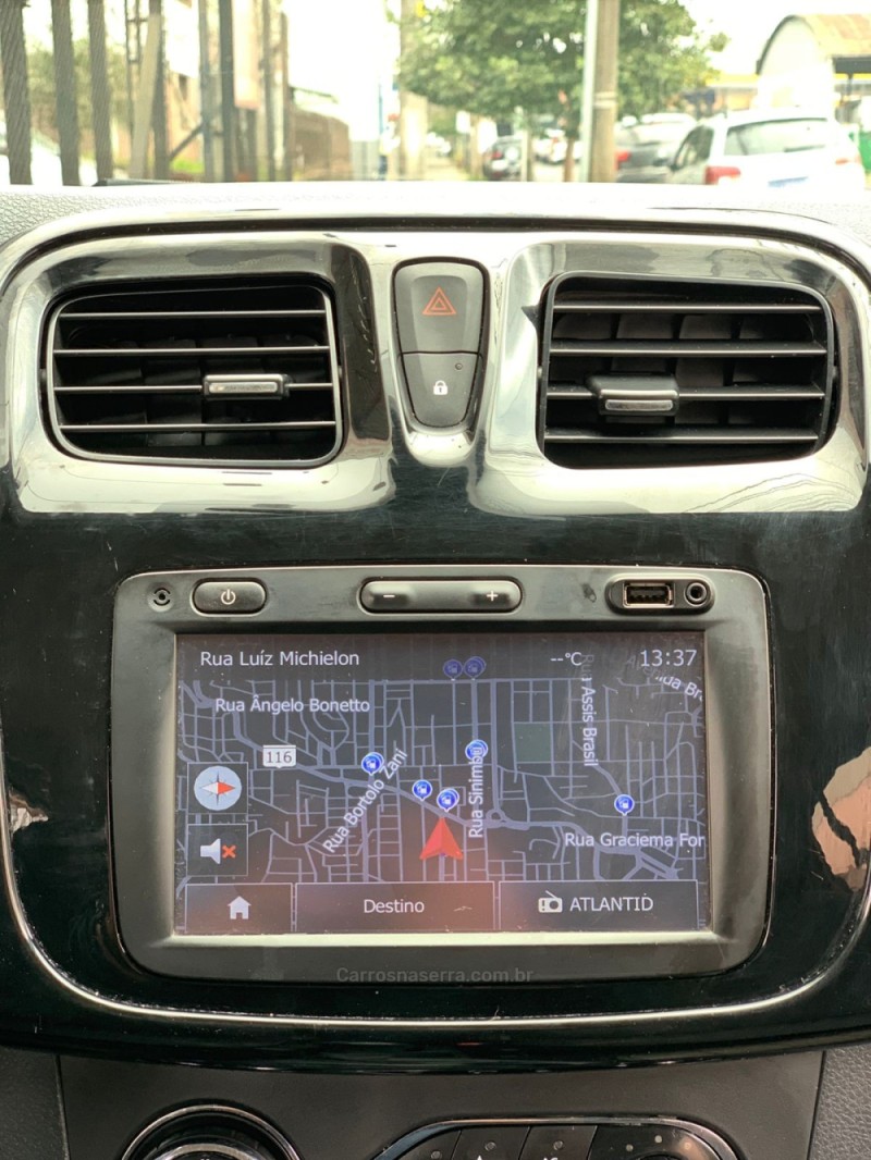 SANDERO 1.6 STEPWAY 8V FLEX 4P MANUAL - 2015 - CAXIAS DO SUL