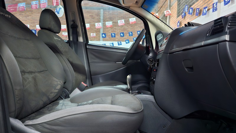 IDEA 1.8 MPI ADVENTURE 8V FLEX 4P AUTOMATIZADO - 2010 - CAXIAS DO SUL