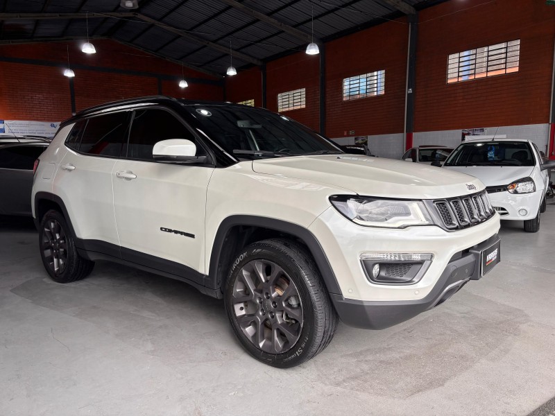COMPASS 2.0 16V DIESEL LIMITED 4X4 AUTOMÁTICO - 2019 - CAXIAS DO SUL
