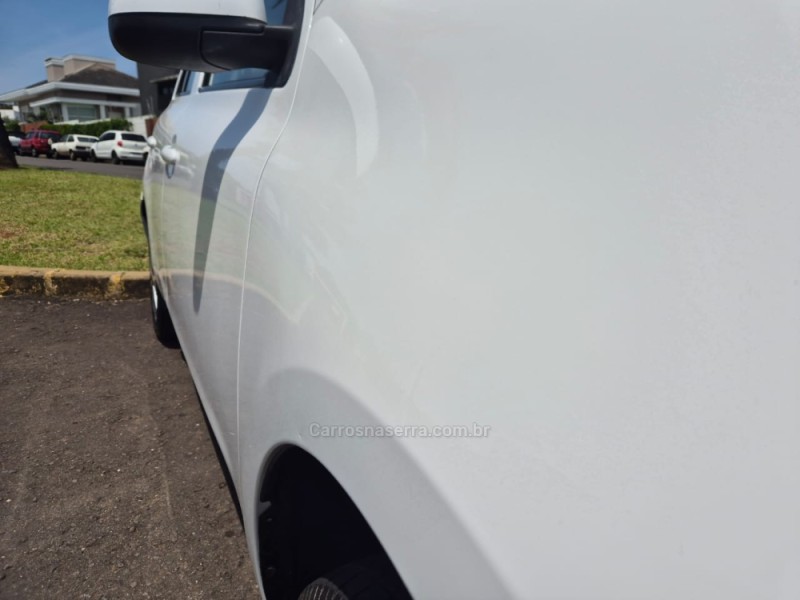 MARCH 1.0 ACTIVE 16V FLEX 4P MANUAL - 2015 - SãO LEOPOLDO