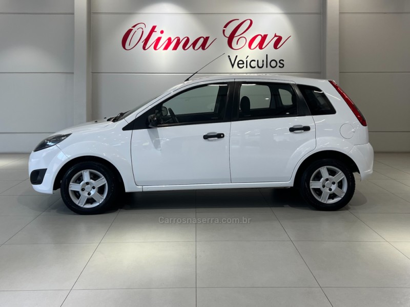 FIESTA 1.0 ROCAM HATCH 8V FLEX 4P MANUAL - 2013 - FLORES DA CUNHA