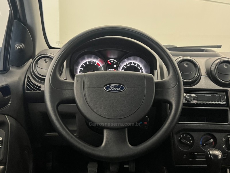 FIESTA 1.0 ROCAM HATCH 8V FLEX 4P MANUAL - 2013 - FLORES DA CUNHA