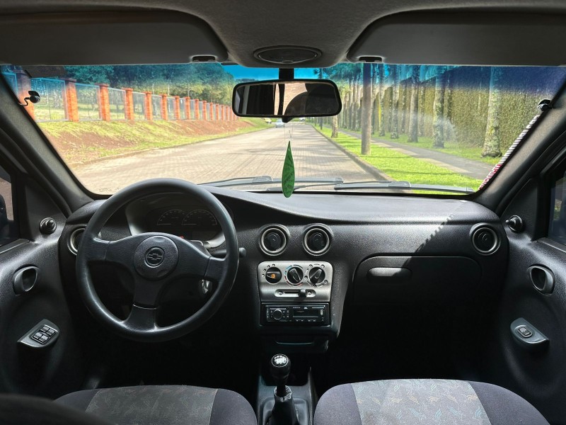 CELTA 1.0 MPFI VHC SUPER 8V GASOLINA 4P MANUAL - 2003 - CAXIAS DO SUL