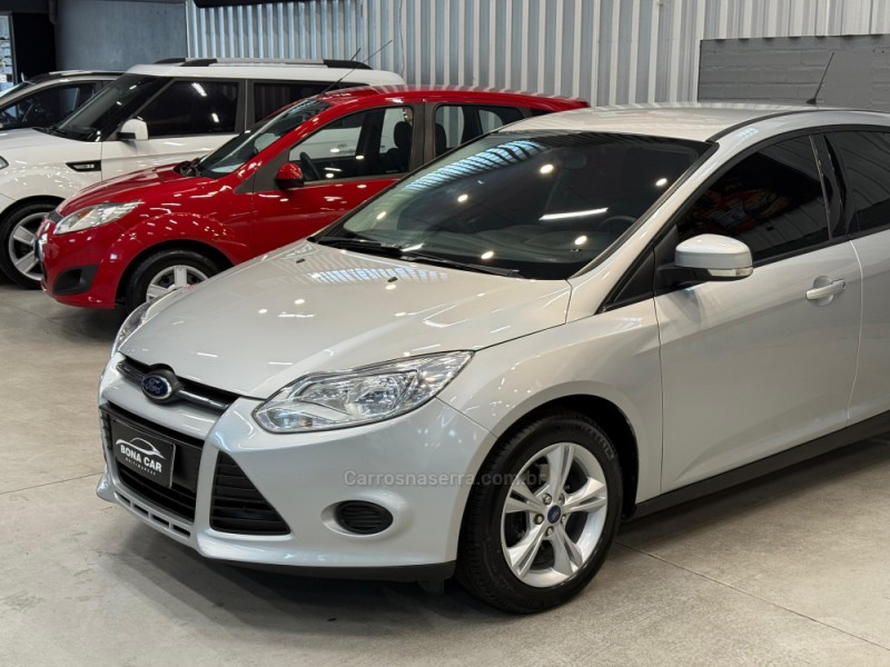 FOCUS 1.6 SE 16V FLEX 4P MANUAL - 2014 - CAXIAS DO SUL