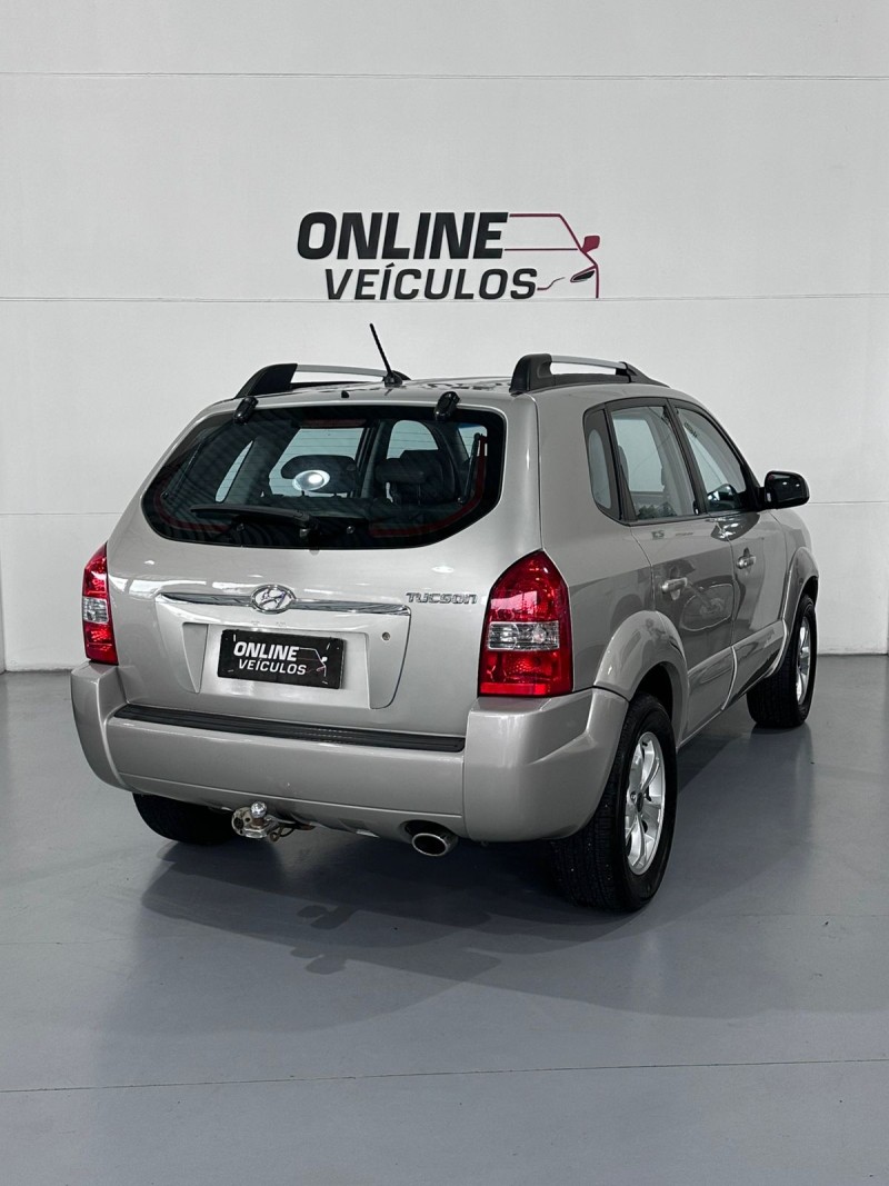 TUCSON 2.0 MPFI GLS 16V 143CV 2WD GASOLINA 4P AUTOMÁTICO - 2008 - FARROUPILHA