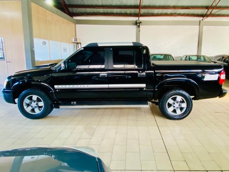 S10 2.8 EXECUTIVE 4X2 CD 12V TURBO ELECTRONIC INTERCOOLER DIESEL 4P MANUAL - 2009 - CAXIAS DO SUL