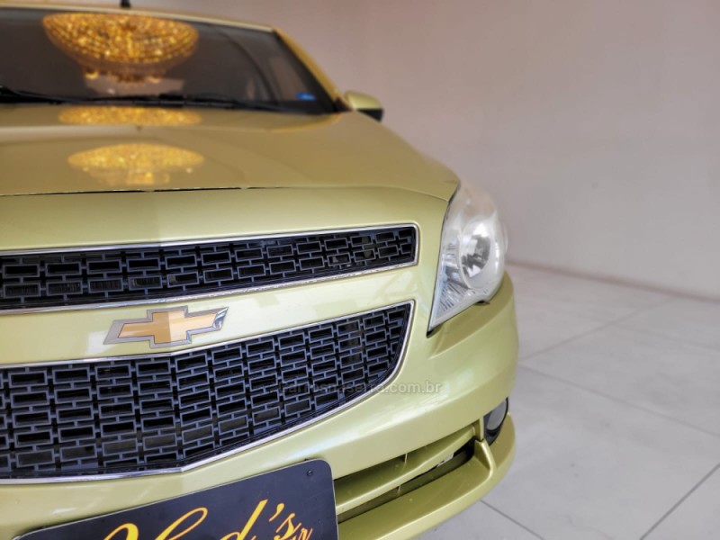 AGILE 1.4 MPFI LTZ 8V FLEX 4P MANUAL - 2010 - CANELA