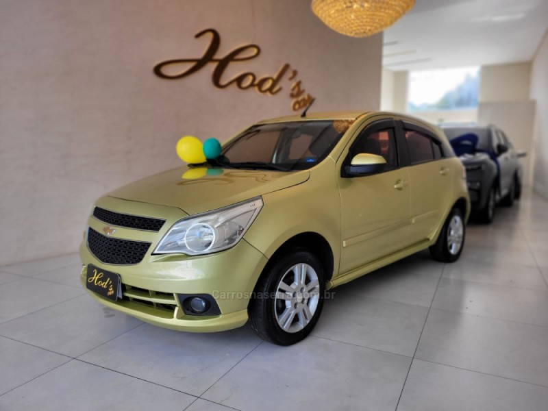 AGILE 1.4 MPFI LTZ 8V FLEX 4P MANUAL - 2010 - CANELA