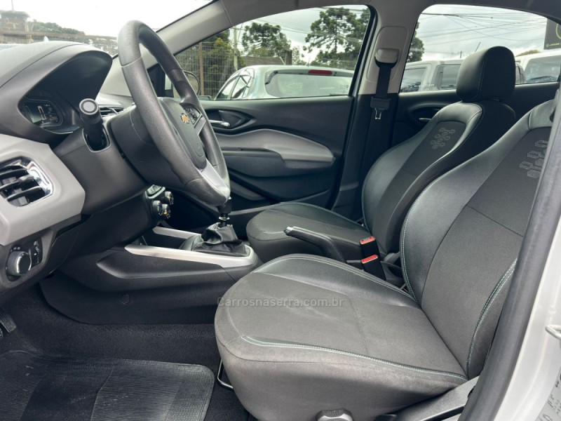 ONIX 1.0 MPFI LT 8V FLEX 4P MANUAL - 2019 - CANELA
