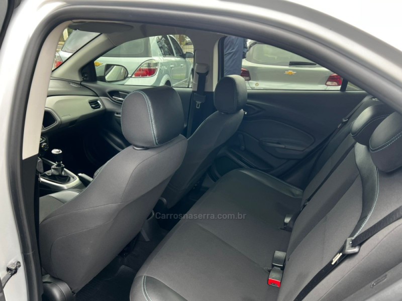 ONIX 1.0 MPFI LT 8V FLEX 4P MANUAL - 2019 - CANELA