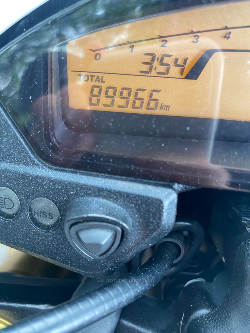 CB 600F HORNET - 2014 - LAJEADO