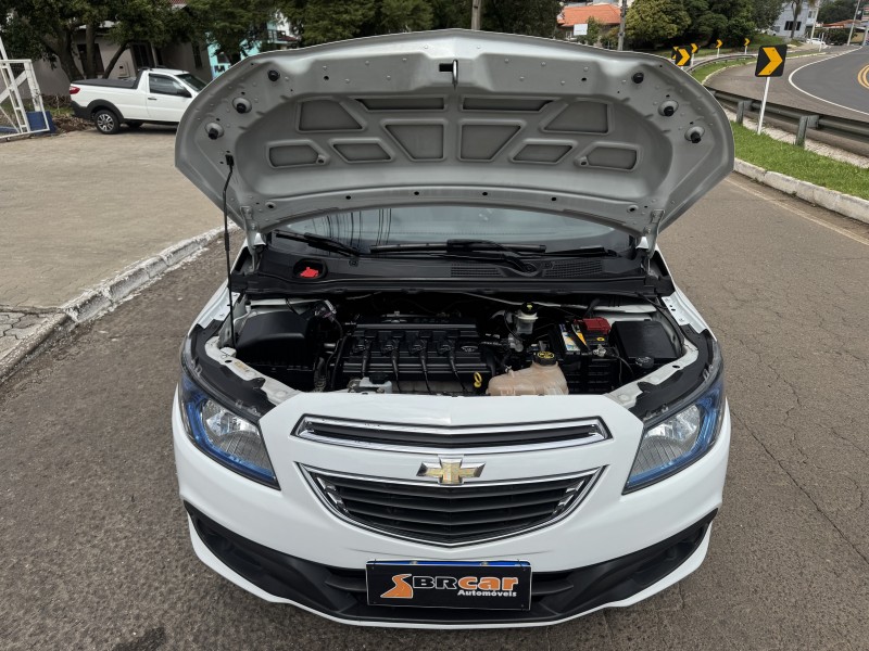 PRISMA 1.4 MPFI LT 8V FLEX 4P MANUAL - 2015 - DOIS IRMãOS