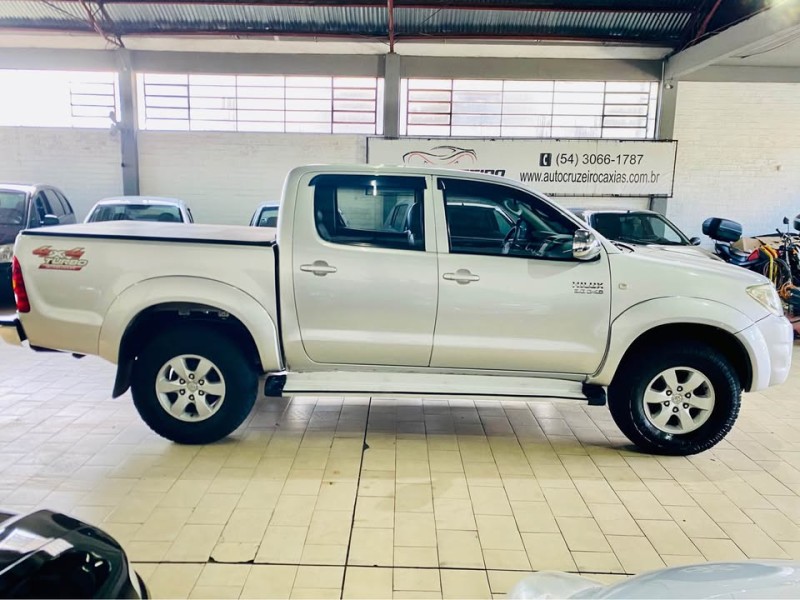 HILUX 3.0 SRV 4X4 CD 16V TURBO INTERCOOLER DIESEL 4P AUTOMÁTICO - 2011 - CAXIAS DO SUL