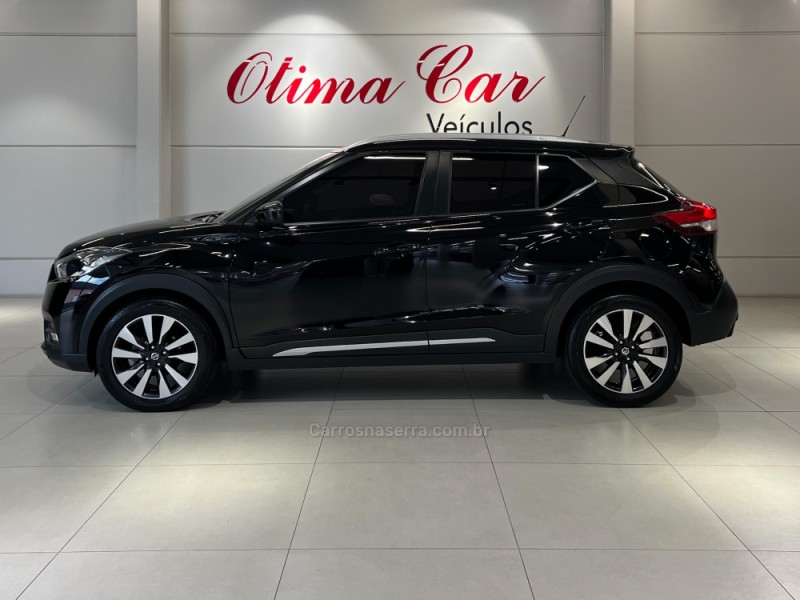 KICKS 1.6 16V FLEX SV PACK PLUS 4P XTRONIC - 2019 - FLORES DA CUNHA