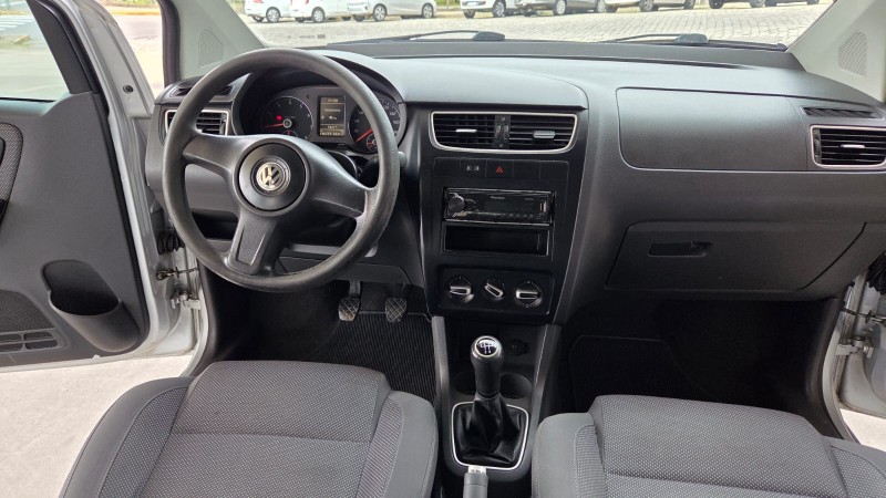 FOX 1.0 MI 8V FLEX 4P MANUAL - 2011 - CAXIAS DO SUL