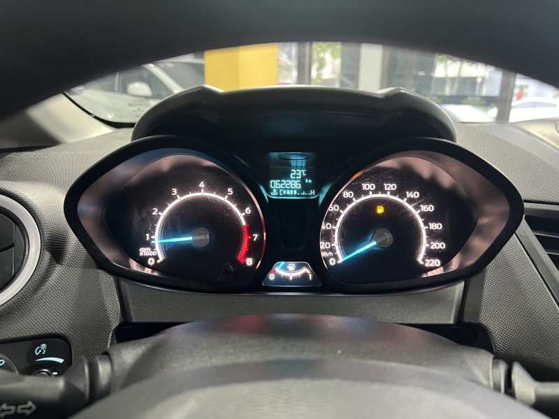 FIESTA 1.6 SE HATCH 16V FLEX 4P MANUAL - 2018 - CAXIAS DO SUL