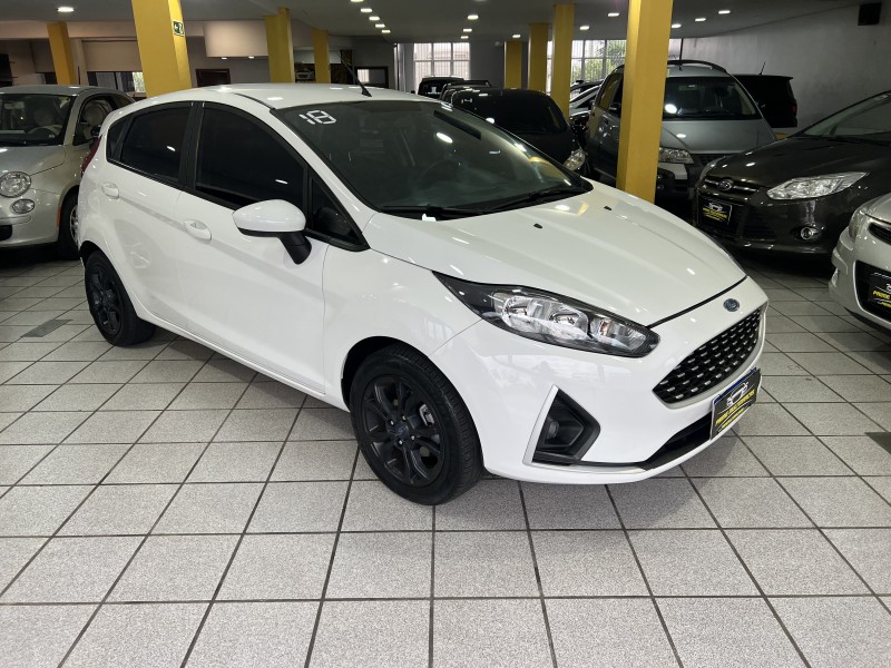 FIESTA 1.6 SE HATCH 16V FLEX 4P MANUAL - 2018 - CAXIAS DO SUL