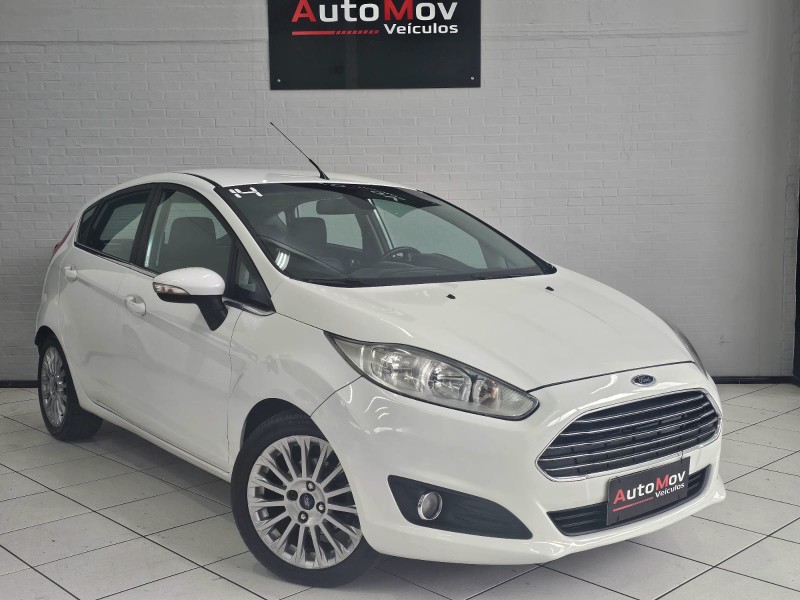 FIESTA 1.6 TITANIUM HATCH 16V FLEX 4P MANUAL - 2014 - CAXIAS DO SUL