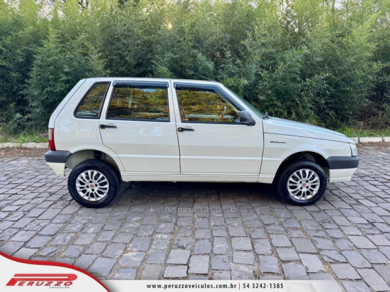 UNO 1.0 MPI MILLE FIRE ECONOMY 8V FLEX 4P MANUAL - 2013 - NOVA PRATA