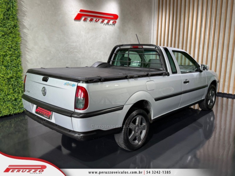 SAVEIRO 1.6 MI SUPER SURF CS 8V FLEX 2P MANUAL G.III - 2004 - NOVA PRATA